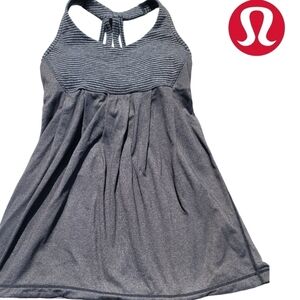 LULULEMON power technique tank Size 4 charcoal gray